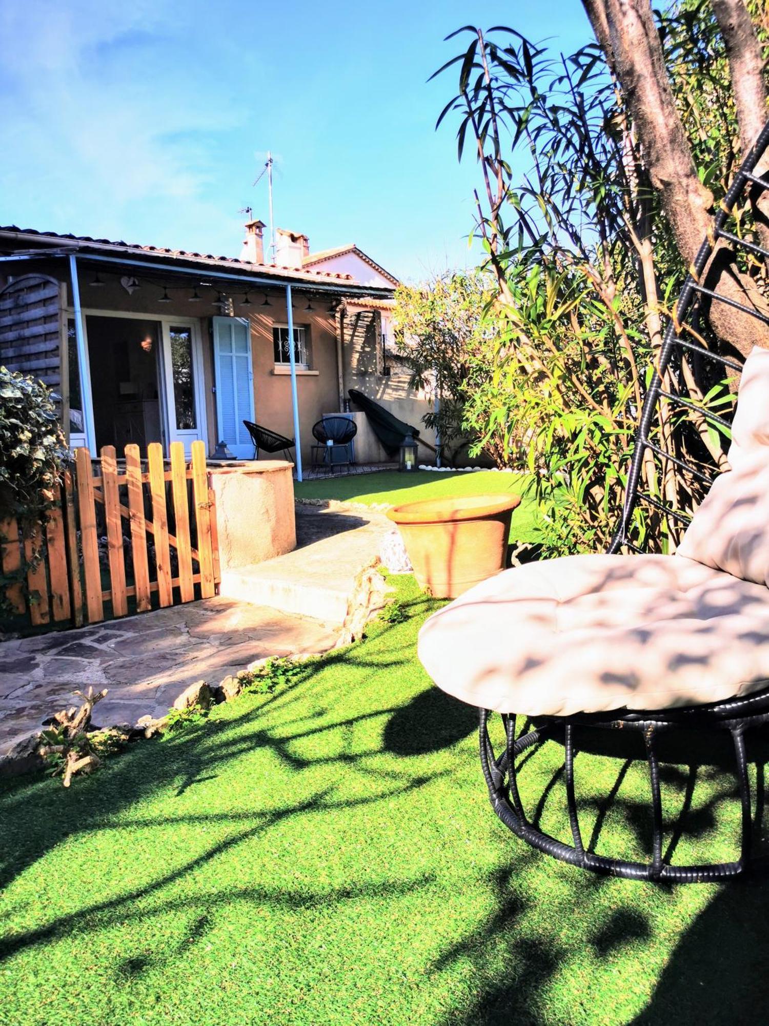 Studio Jardin Privatif 300M De La Plage 圣马克西姆 外观 照片
